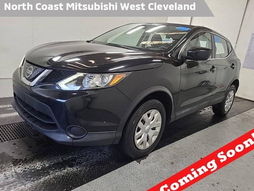 NISSAN ROGUE SPORT 2018 JN1BJ1CR1JW265422 image